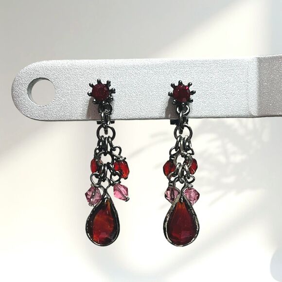 Boho Chandelier Beaded Clip On Earrings Red Simulated Stone Dangle Drop Antiqued - Picture 1 of 7